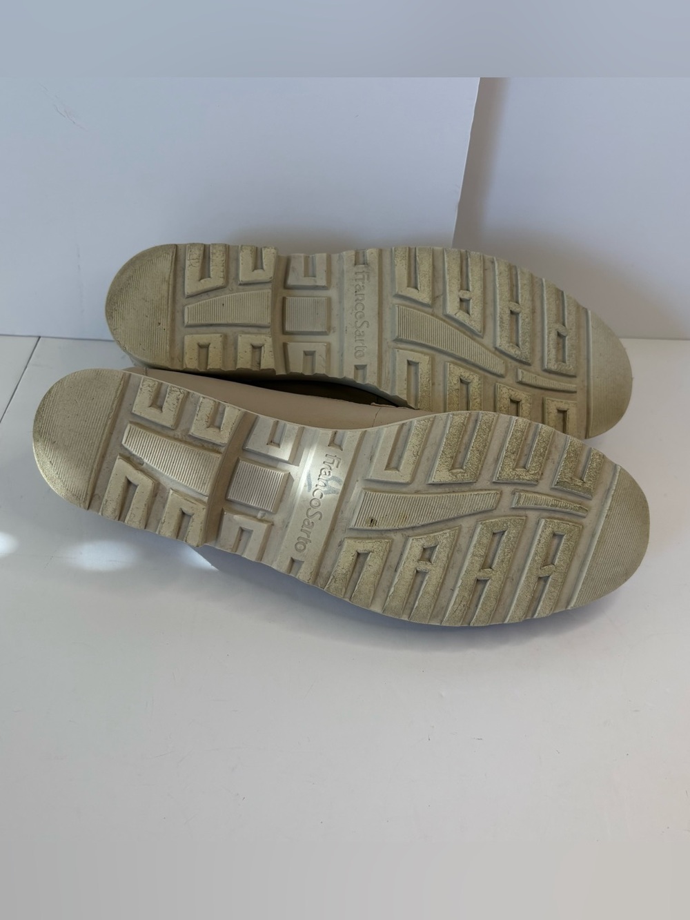 Oatmeal Franco Sarto Cedra Chunky Lug Sole Leather Loafers Preppy Collegiate 9 - Picture 4 of 6
